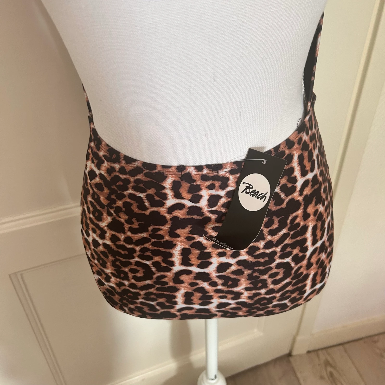 Nuevo traje de baño de leopardo de Boohoo – talla 36 (EU) / UK 10 – photo 8